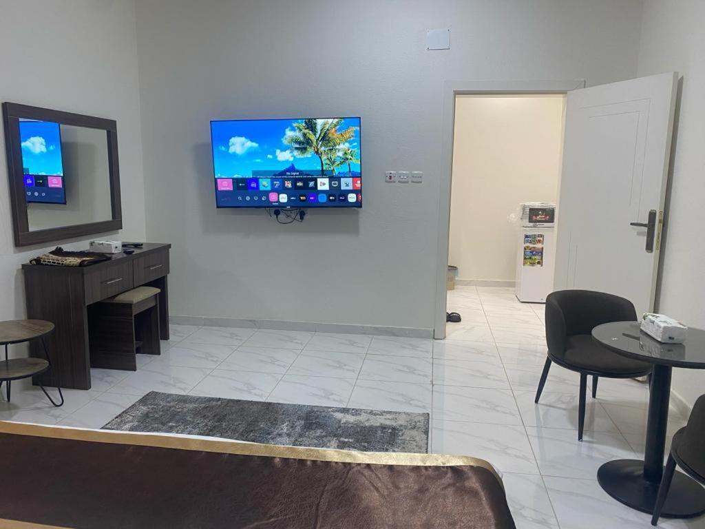 Wind Alula Apartment อาลูลา ภายนอก รูปภาพ